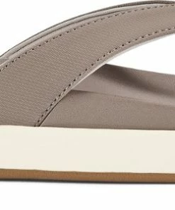 OluKai Nu'a Pi'o Sandals - Women's
