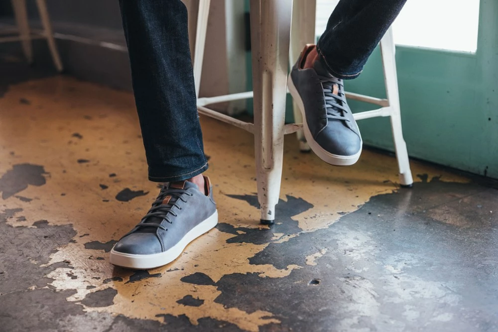 OluKai Lae'ahi Li 'Ili Shoes - Men's - Image 5