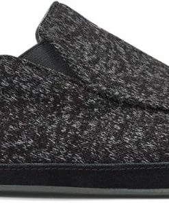 OluKai Moloa Hulu Slippers - Men's