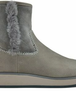 OluKai Pa'ina Hulu Boots - Women's