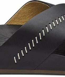 OluKai Kipe'a 'Olu Sandals - Women's